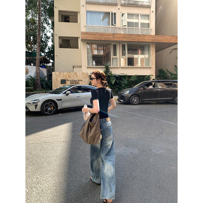 复古腔调感浅蓝色宽松阔腿牛仔裤