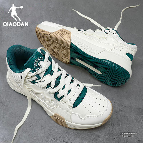 中国乔丹篮球鞋男耐磨低帮运动鞋