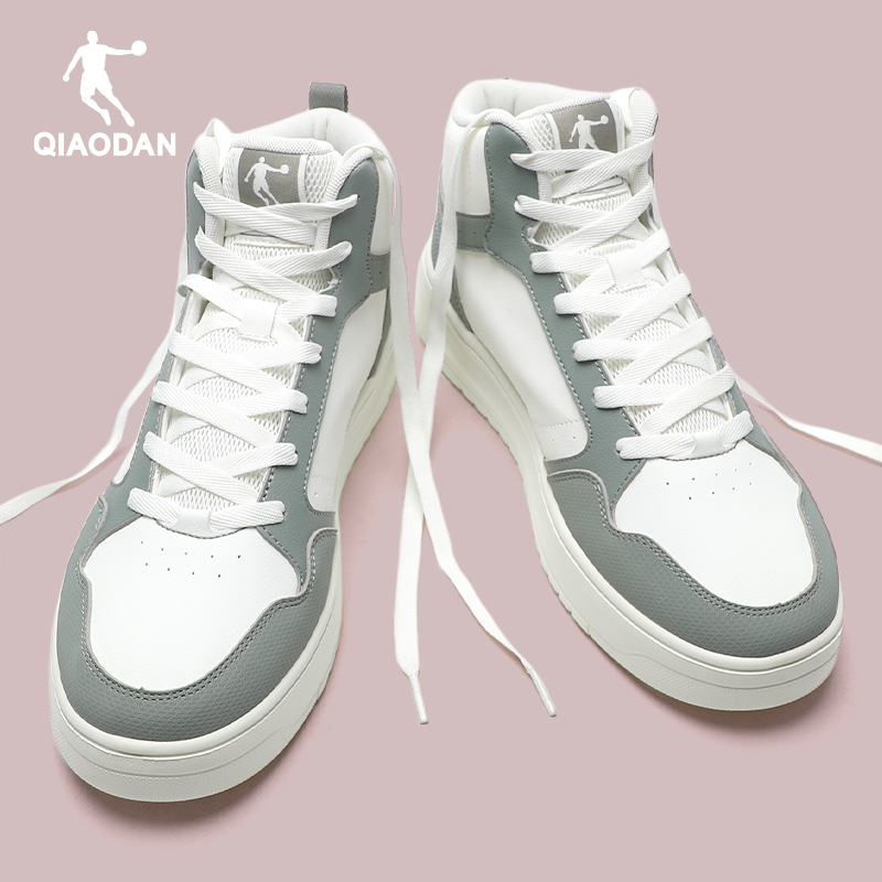 乔丹男鞋高帮板鞋皮面防水运动鞋