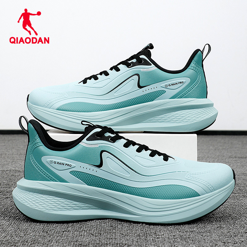 乔丹运动鞋男皮面防水专业跑步鞋