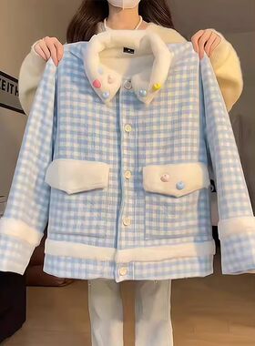 立体爱心装饰蝴蝶结外套女冬季