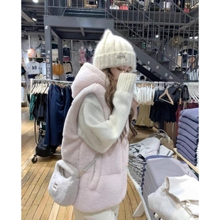 韩系甜美连帽马甲女冬季加厚棉衣小众设计感减龄无袖保暖百搭外套