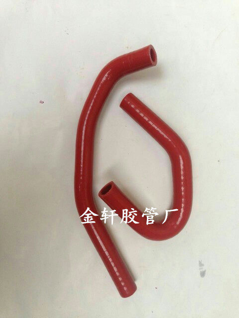 大众帕萨特B5领驭奥迪A61.8T机油散热器水管冷却水管高温硅胶水管