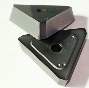 RTAIK TPKN2204PDTR 大三角 面铣刀片 RV5130