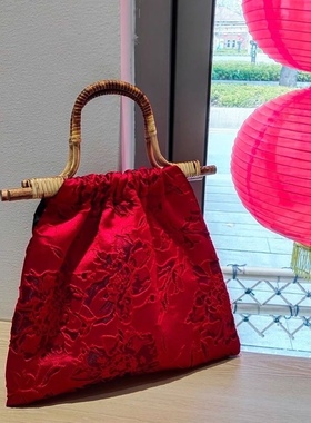 芭比糖之历复古新中式红色新娘婚包F.Green浮绿原创藤编竹节包配