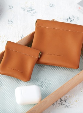 北欧ins皮革PU钥匙卡包零钱包迷你短款弹片简约耳机口红收纳包袋