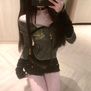 【小雨的岛】涩谷辣妹风古早感闪闪刺绣字母连帽外套女