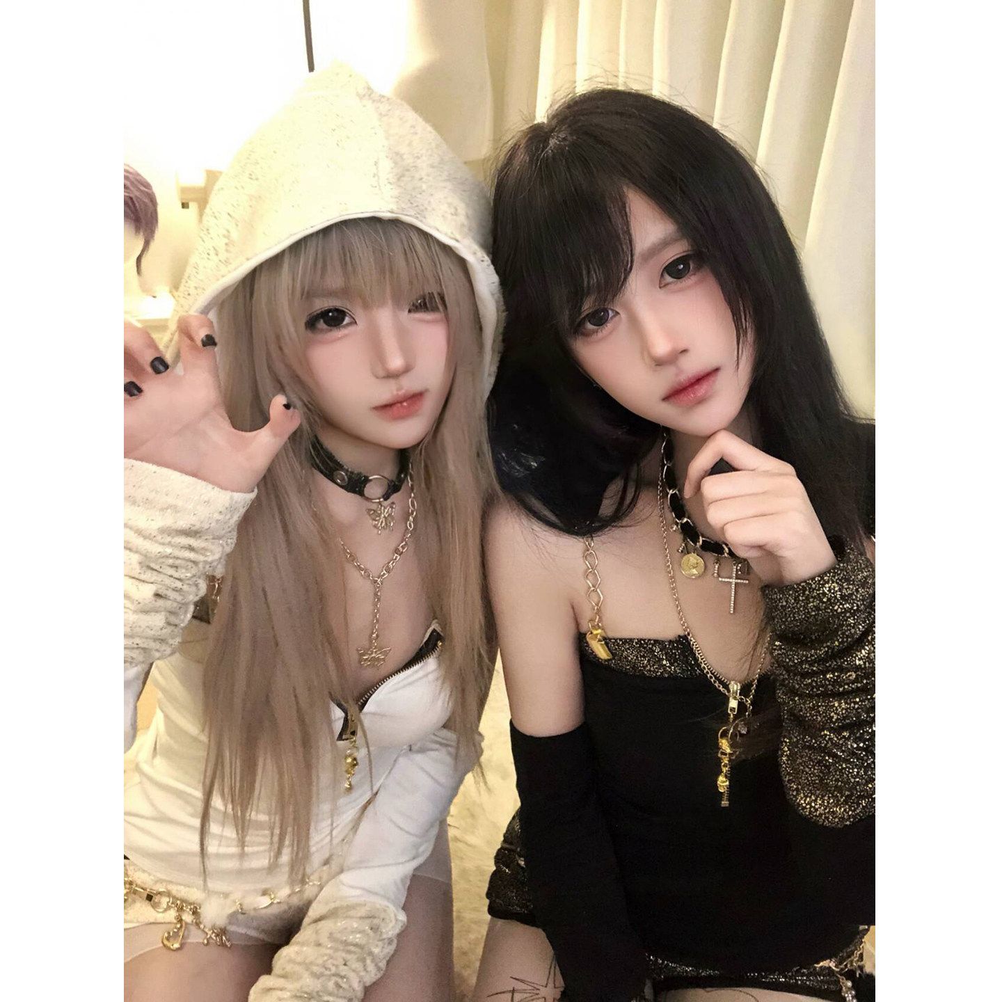 【小雨的岛】古早涩谷辣妹风金闪拉链抹胸连帽堆堆袖套短裤套装,女装/女士精品,时尚套装,淘宝优惠券,粉丝福利购,淘宝优惠卷