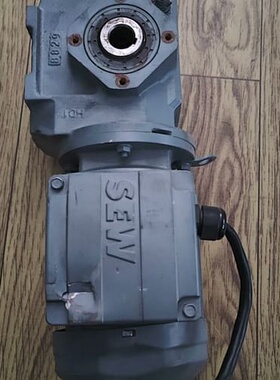 议价Sew赛威减速机 SA37 DR63L4 安装方式M5B 速