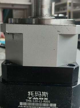 议价原装拆机托玛斯斜齿行星减速机，型号TMK-120-L1-R0