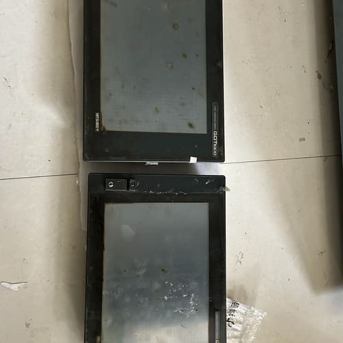 议价三菱触摸屏，GT1575-VNBA 带通许卡GT15-OBU