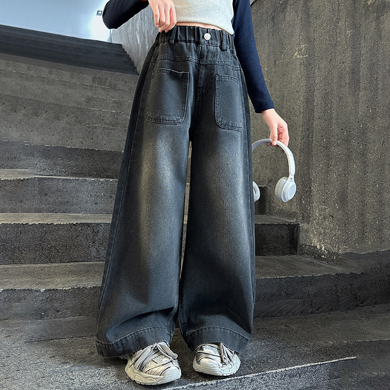 女童裤子春秋2026新款儿童洋气大童宽松直筒阔腿裤弯刀加绒牛仔裤