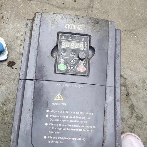 议价开民变频器 KM7000-011G/015P-4 11kw/可维修