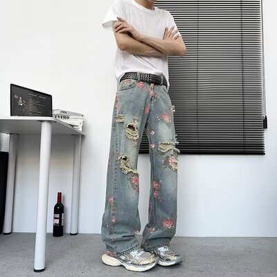 美式复古花卉破洞微喇牛仔裤男
