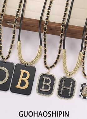 钛钢项链  新款时尚m饰品长款项链CD字母黑色方牌吊坠毛衣链 DN04