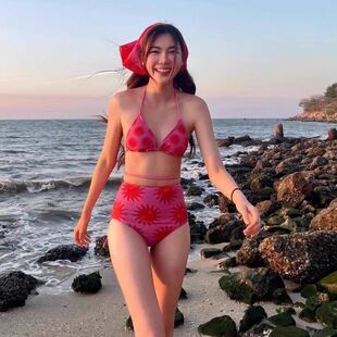 爆款 靠海泳装 带胸垫印花比基尼三件套高腰海边辣妹泳衣女2024新款