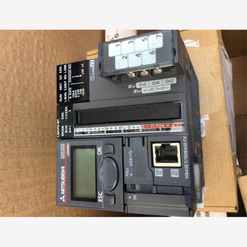 三菱L系列L26CPU-BT全新