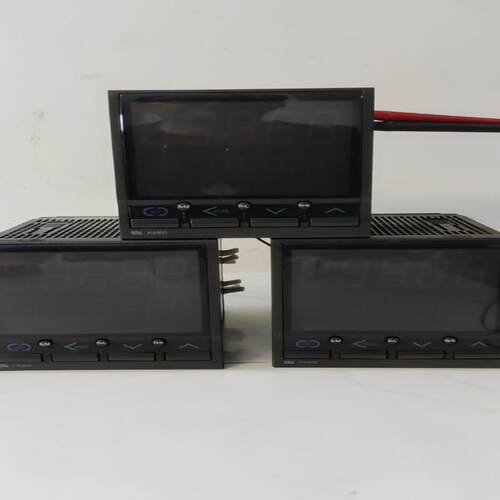 日本理化RKC温控仪：HA900、CODE：SS-88-4*