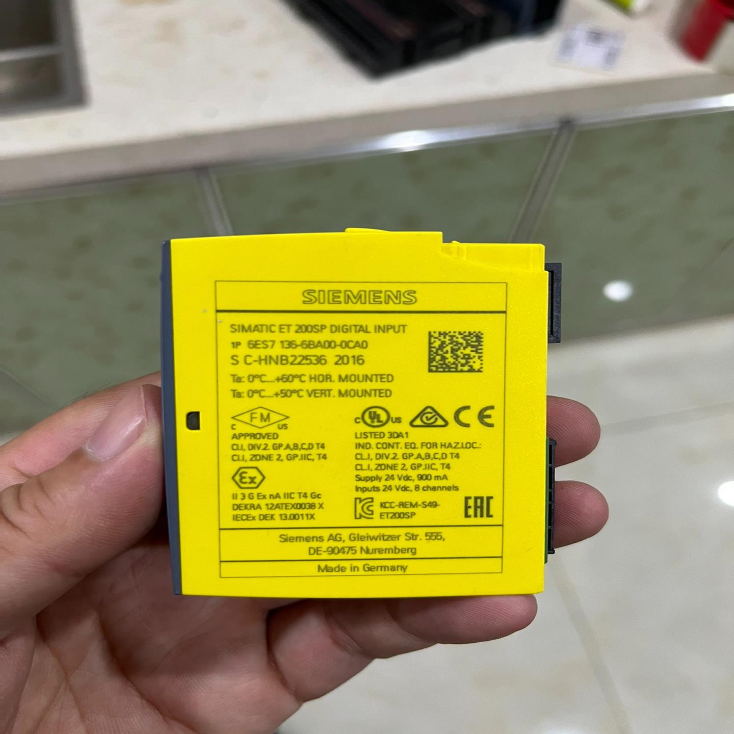 西门子安全模块，6ES7 136-6BA00-0CA0，99