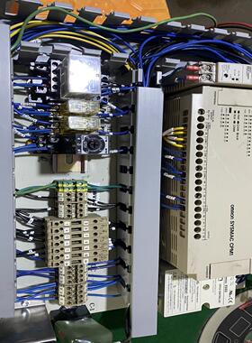 OMRON  SYSMAC CPM1闲置拆机 ES02整体2