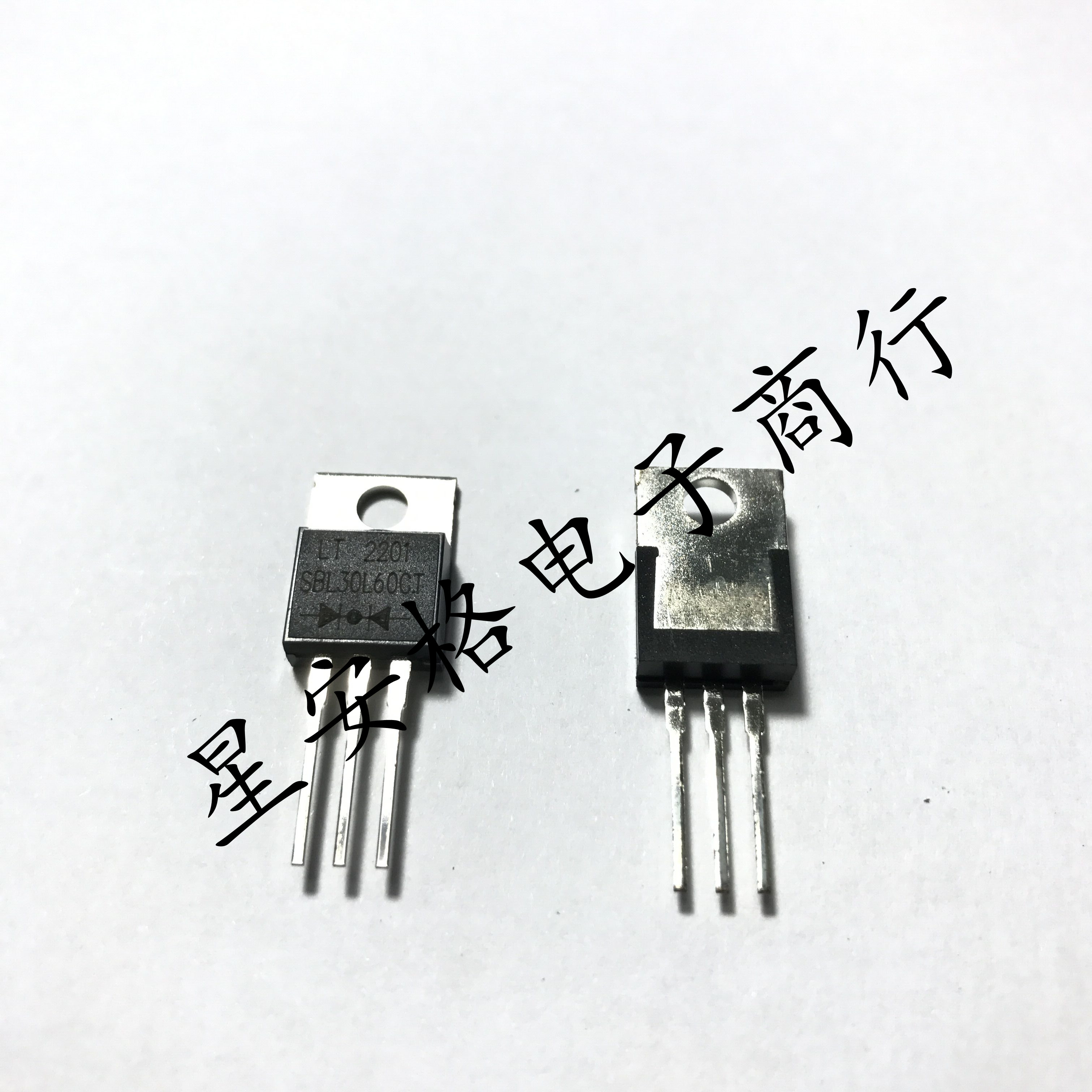 LT凌特  SBL30L60CT 全新原装 TO-220 肖特基二极管 30A 60V