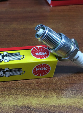 雅马哈竞速之星 天王 XV1100 XV750 XS650 XV400用NGK铜头火花塞