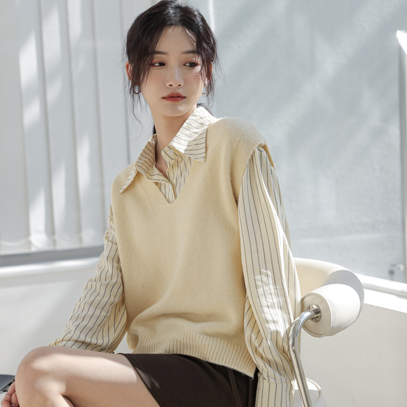 针织衫女宽松慵懒风2025春秋季开叉背心马甲韩版百搭无袖坎肩上衣