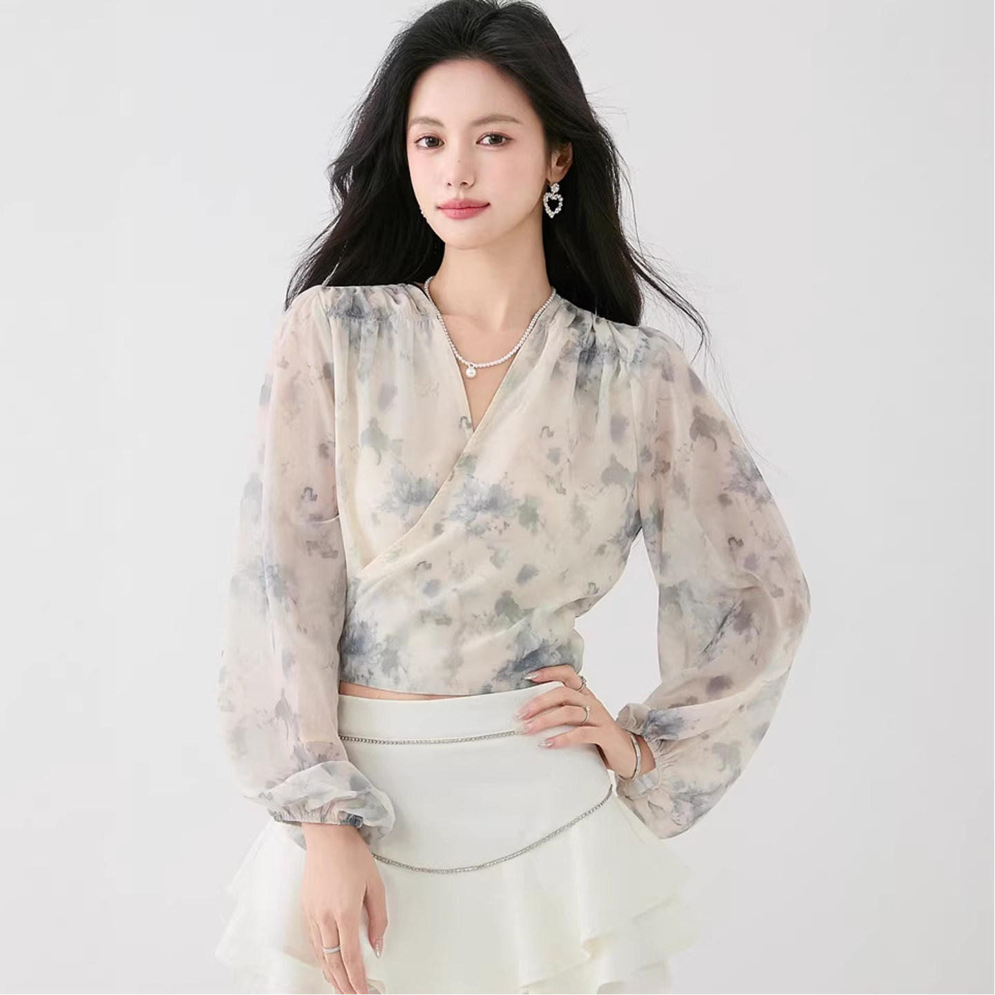 雪纺衬衫女长袖春夏防晒v领小衫