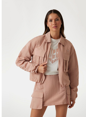 GUESS女士百搭纯色大口袋长袖工装外套-V5RL03WGYB0