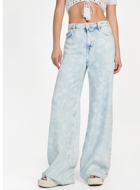 GUESS女士淡蓝色花纹垂坠感阔腿牛仔裤-W5GA82D5B95