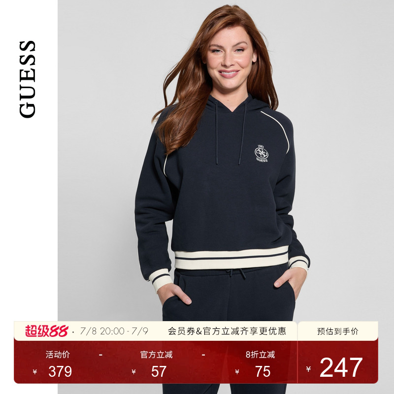 GUESS舒适连帽长袖卫衣