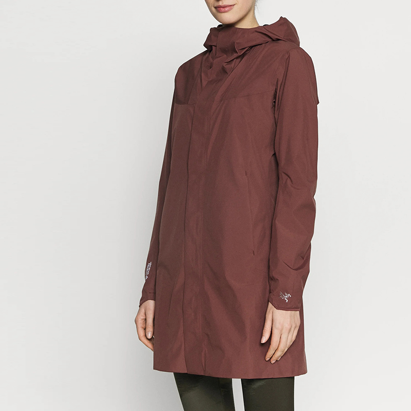 始祖鸟都市软壳户外防风