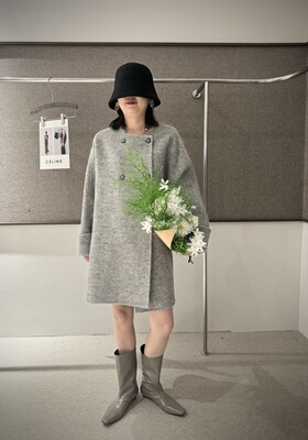 2025秋冬新款慵懒风高级感圆领斗篷绵羊毛女秋冬加厚中长款外套