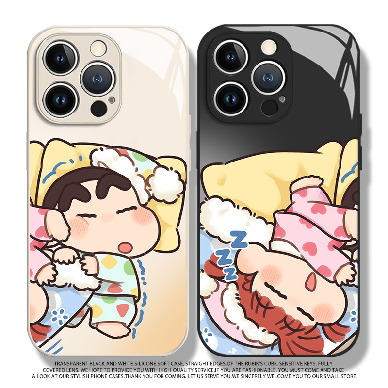 适用苹果17promax手机壳iphone16pro抢被子小新15plus新款玻璃14睡觉情侣13mini妮妮12小众11卡通x/8/xr/xs/7