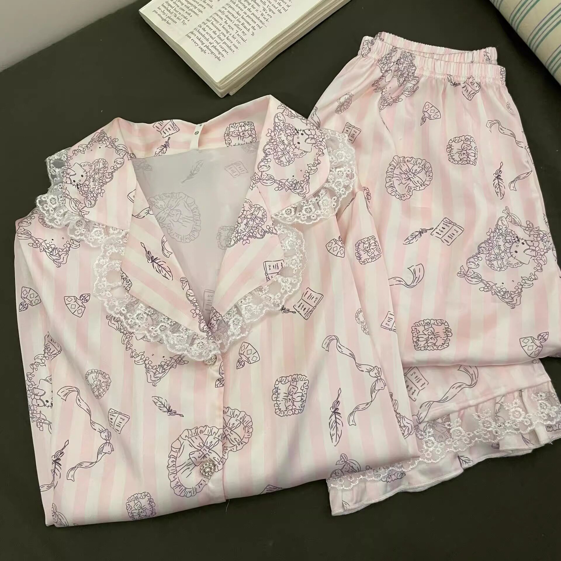 纯欲蕾丝花边Hellokitty印花睡衣女春秋款开衫长袖长裤家居服套装