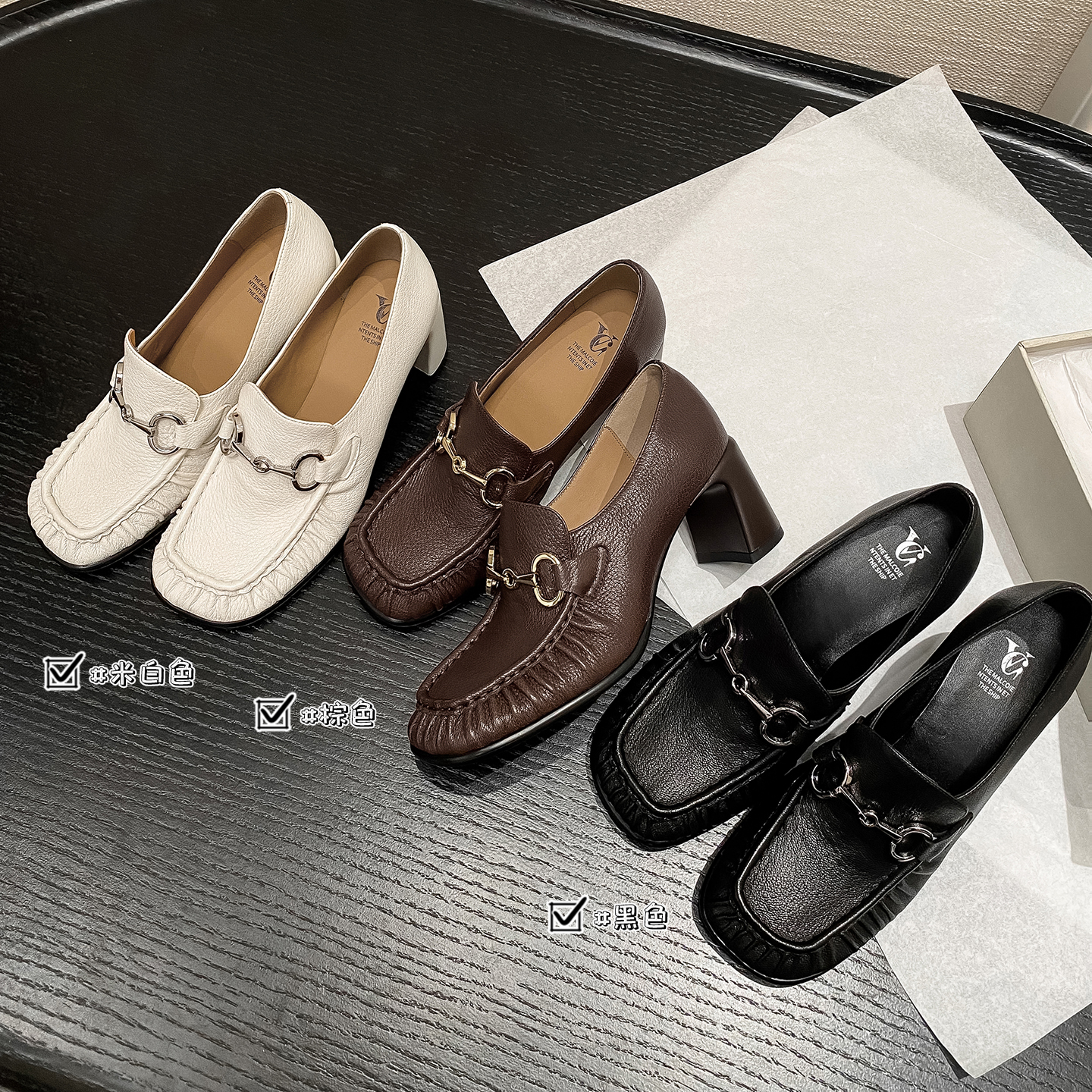 复古方头深口褶皱金属扣套脚单鞋