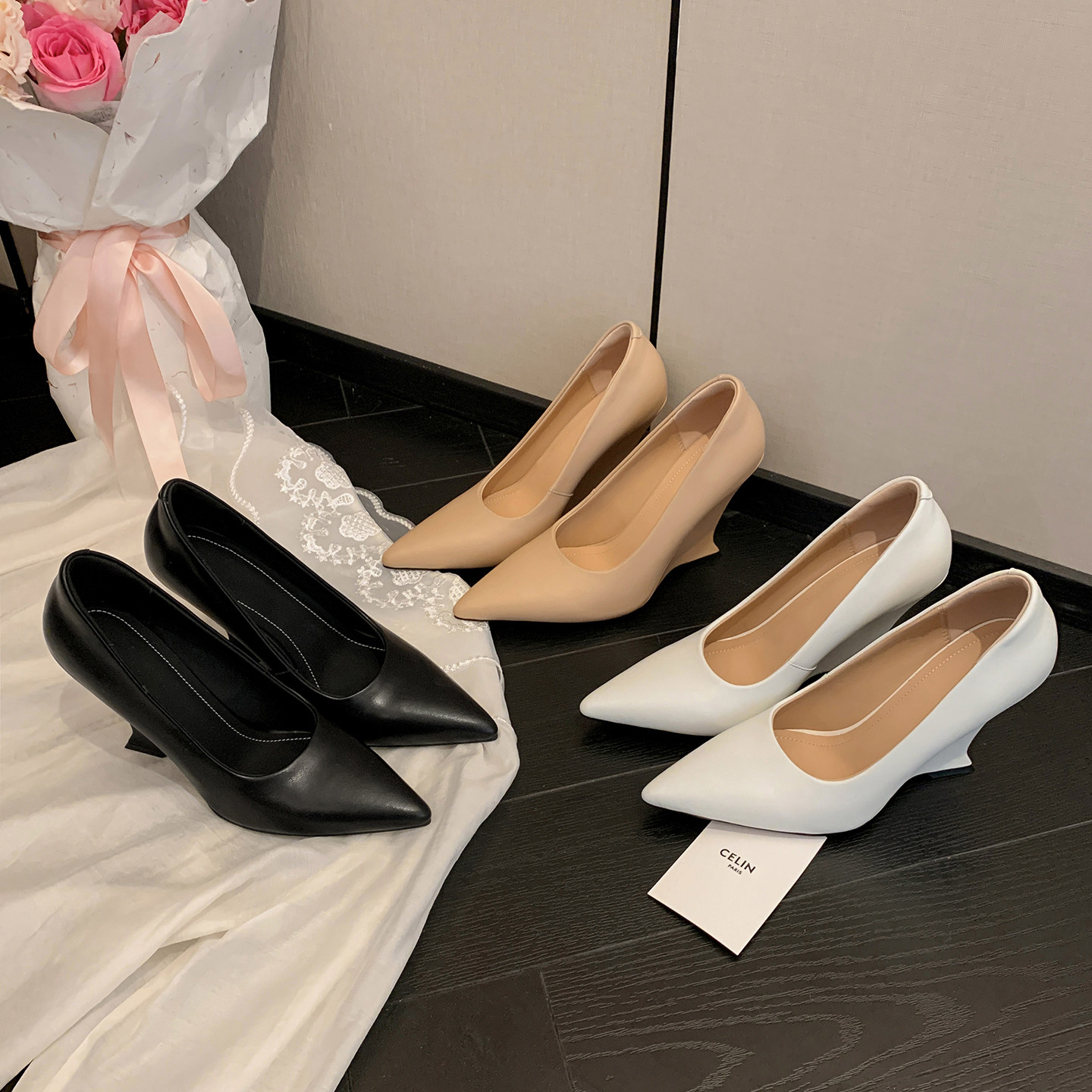 圆圆妈2026春季新款单鞋时尚高级感坡跟尖头羊皮浅口一脚蹬女鞋子,女鞋,浅口单鞋,淘宝优惠券,粉丝福利购,淘宝优惠卷