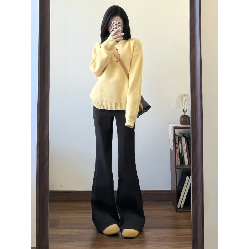 氛围感针织衫女2025秋冬韩系巨好看软糯减龄毛衣牛仔裤两件套装