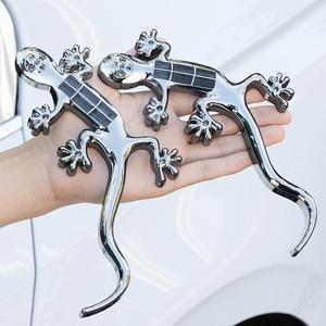 太阳能壁虎闪光灯车贴3D立体汽车贴纸划痕遮挡遮盖车尾装饰用品