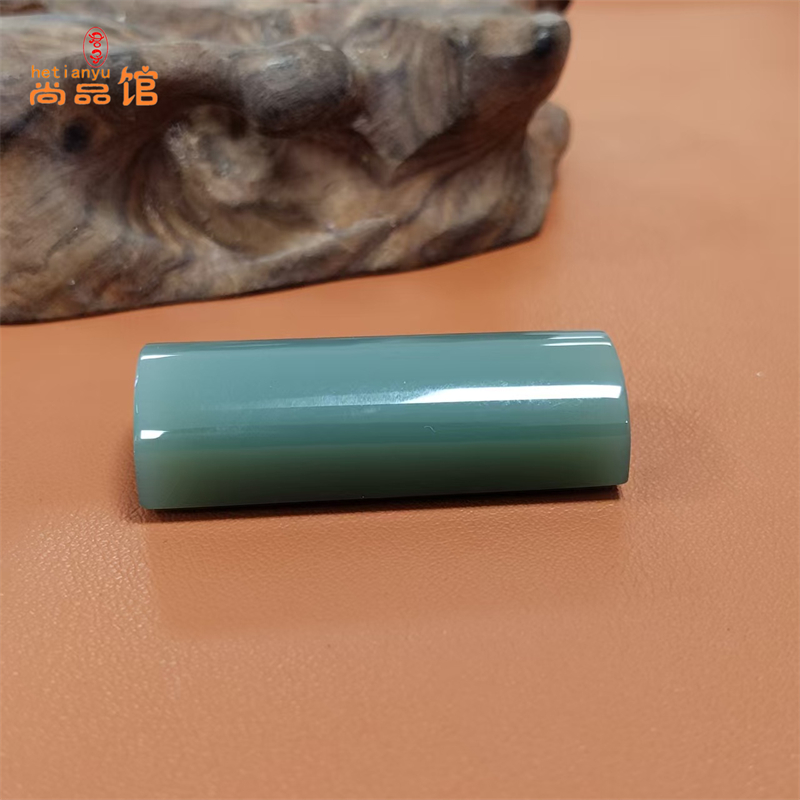 俄料粉青碧玉长形弧面吊坠裸面可镶嵌起胶起荧光七号坑老料