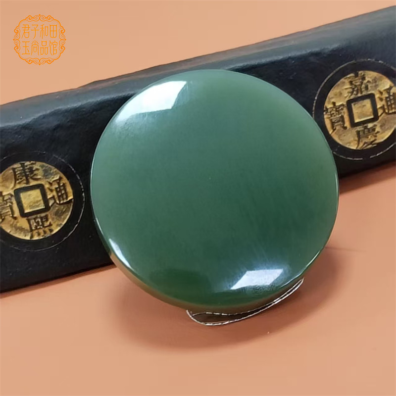 和田玉碧玉圆形素面腰扣俄料7号坑老料碧玉双色皮带扣