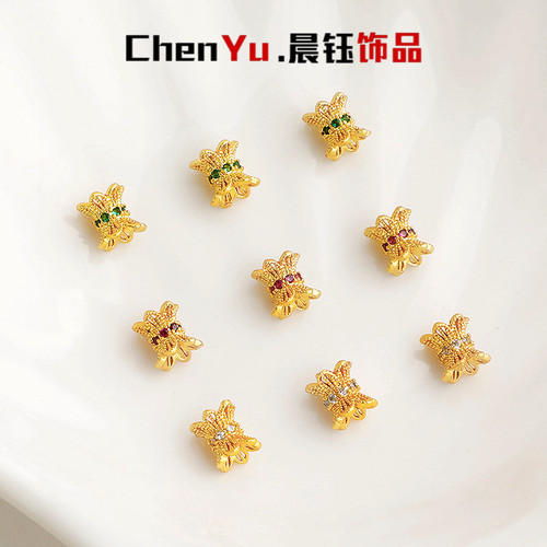 水晶手串镶锆镂空花托隔珠