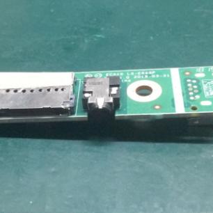 AIO520-22icb音频小板读卡器