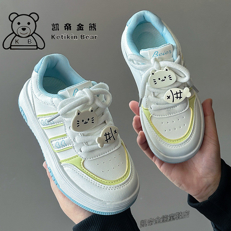 猫咪小鱼女孩板鞋2026新款软底防滑耐磨儿童休闲鞋卡通女童鞋子