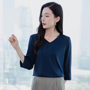 丝春新款A3656-02蚕桑丝上衣小众衫纯色缎面丝滑真领宽松小女