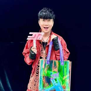 林俊杰双面JJ20官方同款果冻镭射包炫彩包二代袋子手提袋子演唱会