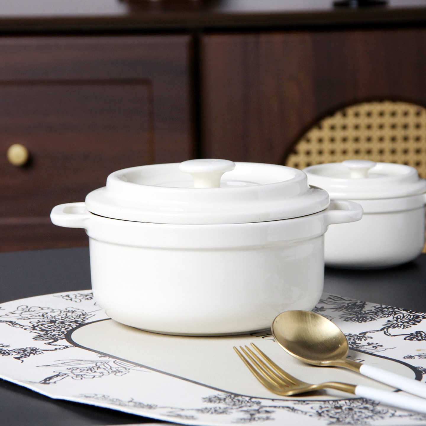 陶瓷蒸蛋碗家用带盖双耳碗饭碗可蒸可微波高颜值炖盅2025新款小碗