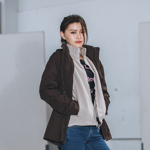 时尚 式 L6936 越南产男女潮流风衣款 乐飞叶Lafuma三合一防风夹克