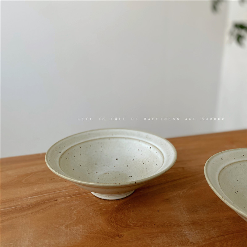 一家小店粗陶斗笠碗面碗