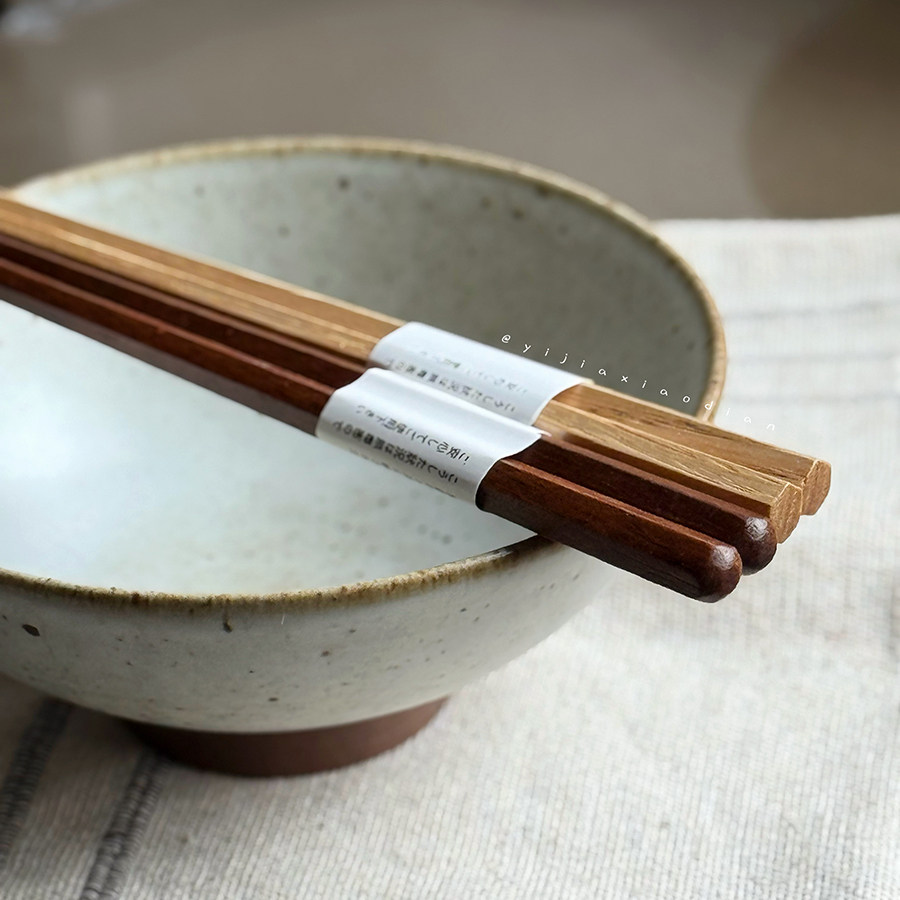 一家小店 尖尖筷头好夹菜 日式几何边防掉落 木质筷子吃饭筷